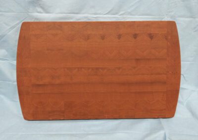 Personalized edged cutting board